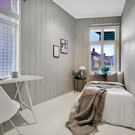 Appartement Koselig Sentrumsleilighet - Naer Bryggen *